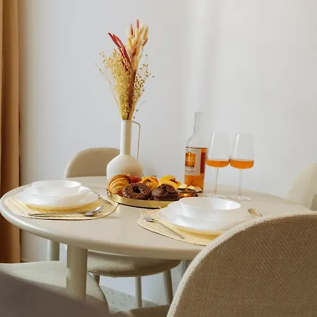 Διαμέρισμα Cozy Nest 77 Plaza Afi Mall Lujerului