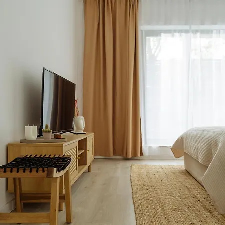 Διαμέρισμα Cozy Nest 77 Plaza Afi Mall Lujerului *