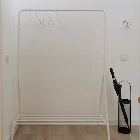 Apartment Cozy Nest 77 Plaza Afi Mall Lujerului *