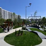 Cozy Nest 77 Plaza Afi Mall Lujerului Apartman