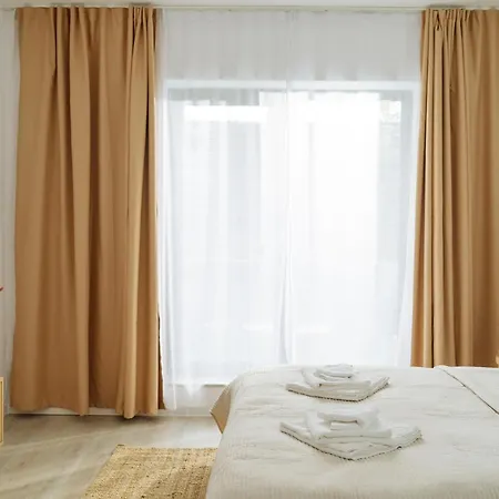 Apartamento Cozy Nest 77 Plaza Afi Mall Lujerului