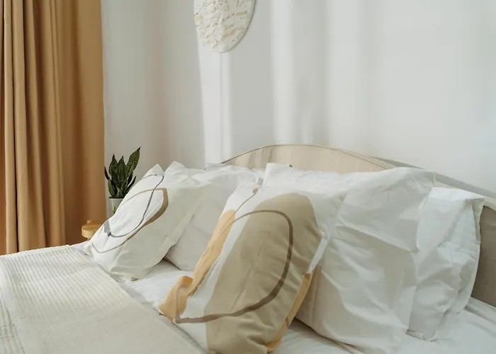 Cozy Nest 77 Plaza Afi Mall Lujerului *